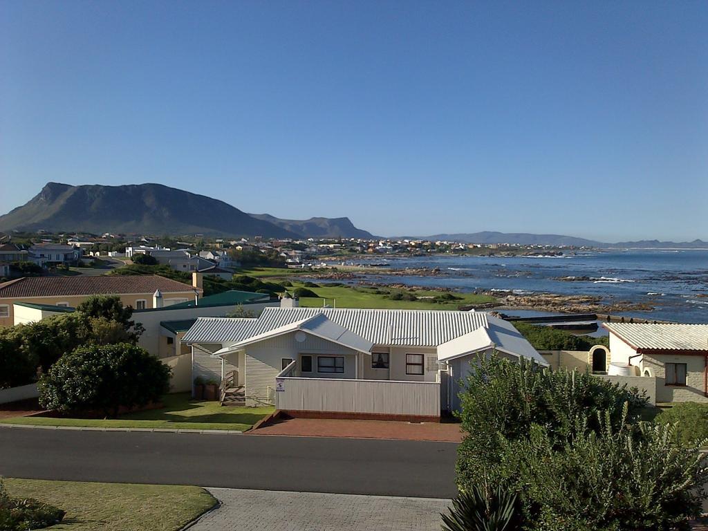 Pik 'N Wyntjie Apartment Gansbaai Room photo