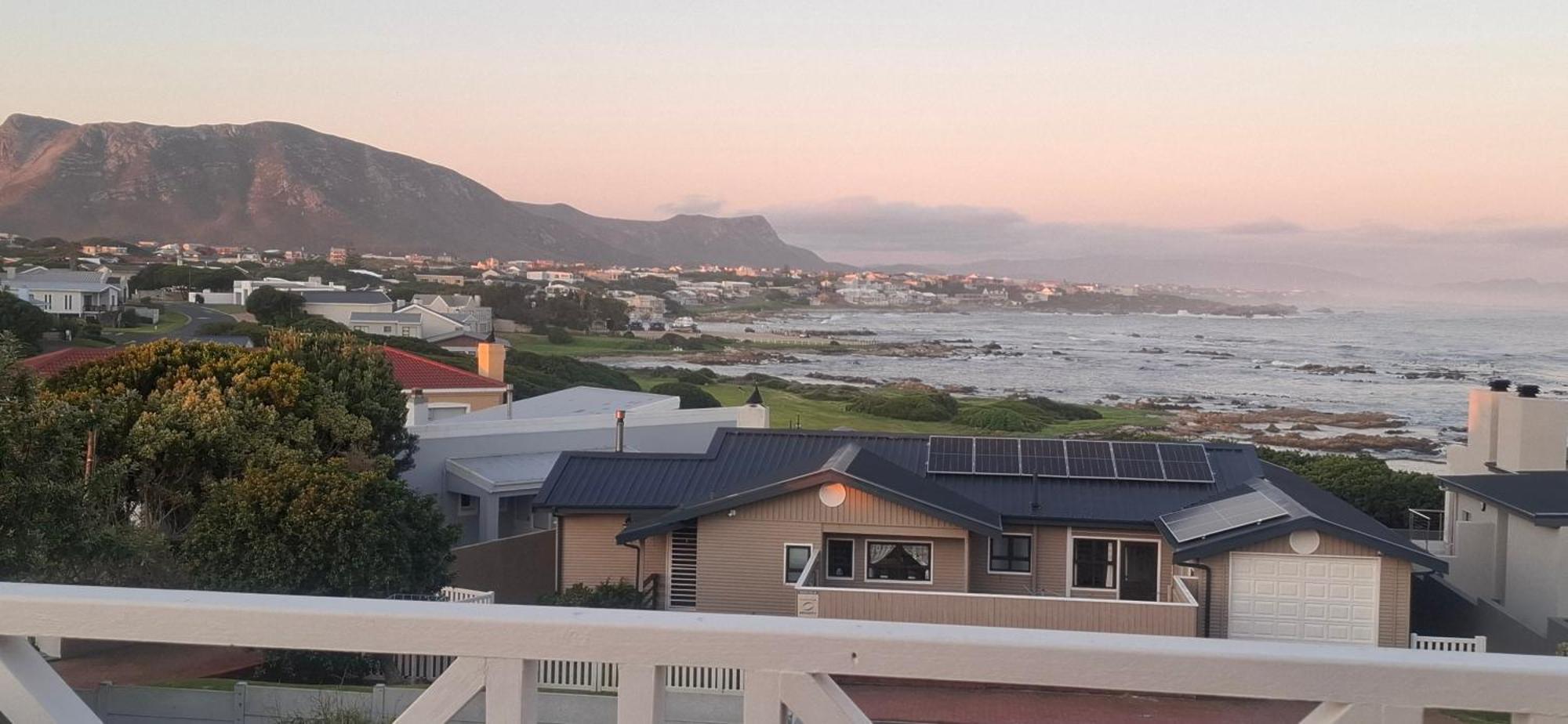 Pik 'N Wyntjie Apartment Gansbaai Exterior photo